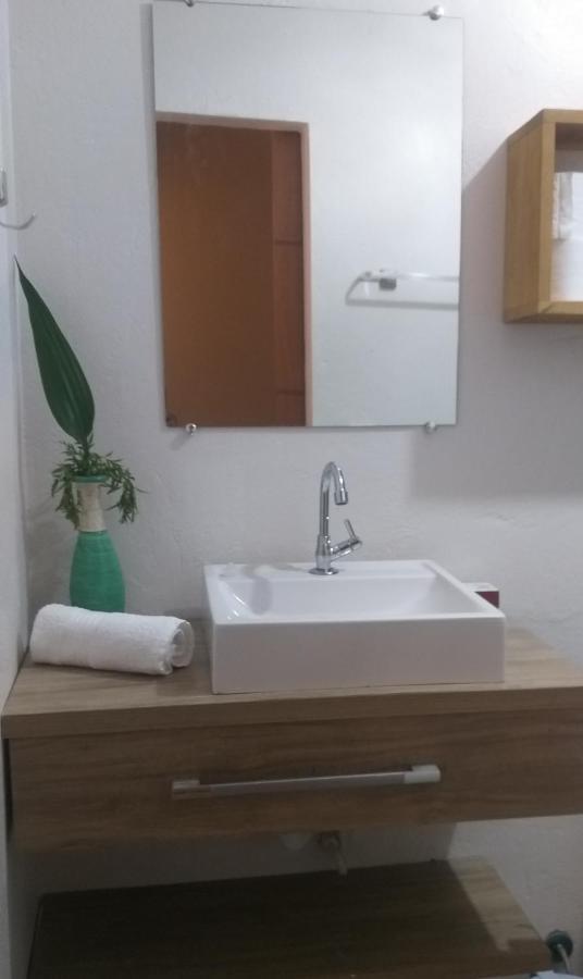 Casa Beija-flor Guest house *